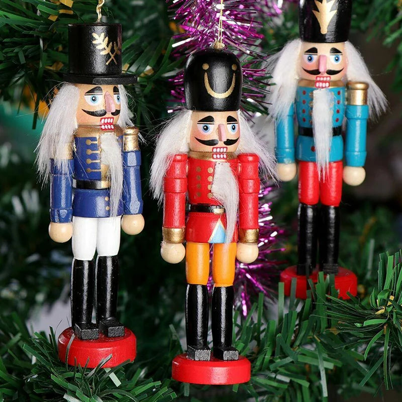 Set de 6 Cascanueces Navideños de Madera